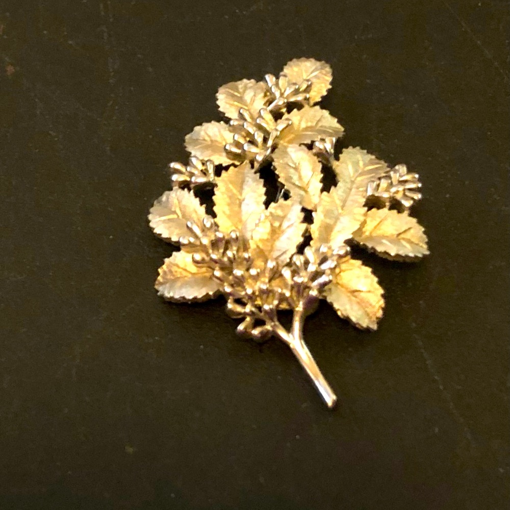 Vintage Trifari Multi Leaf Brooch